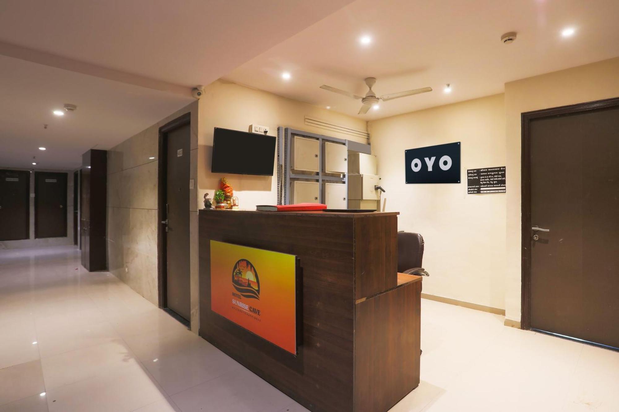 Hotel O Sunrise Cave Bhatha エクステリア 写真
